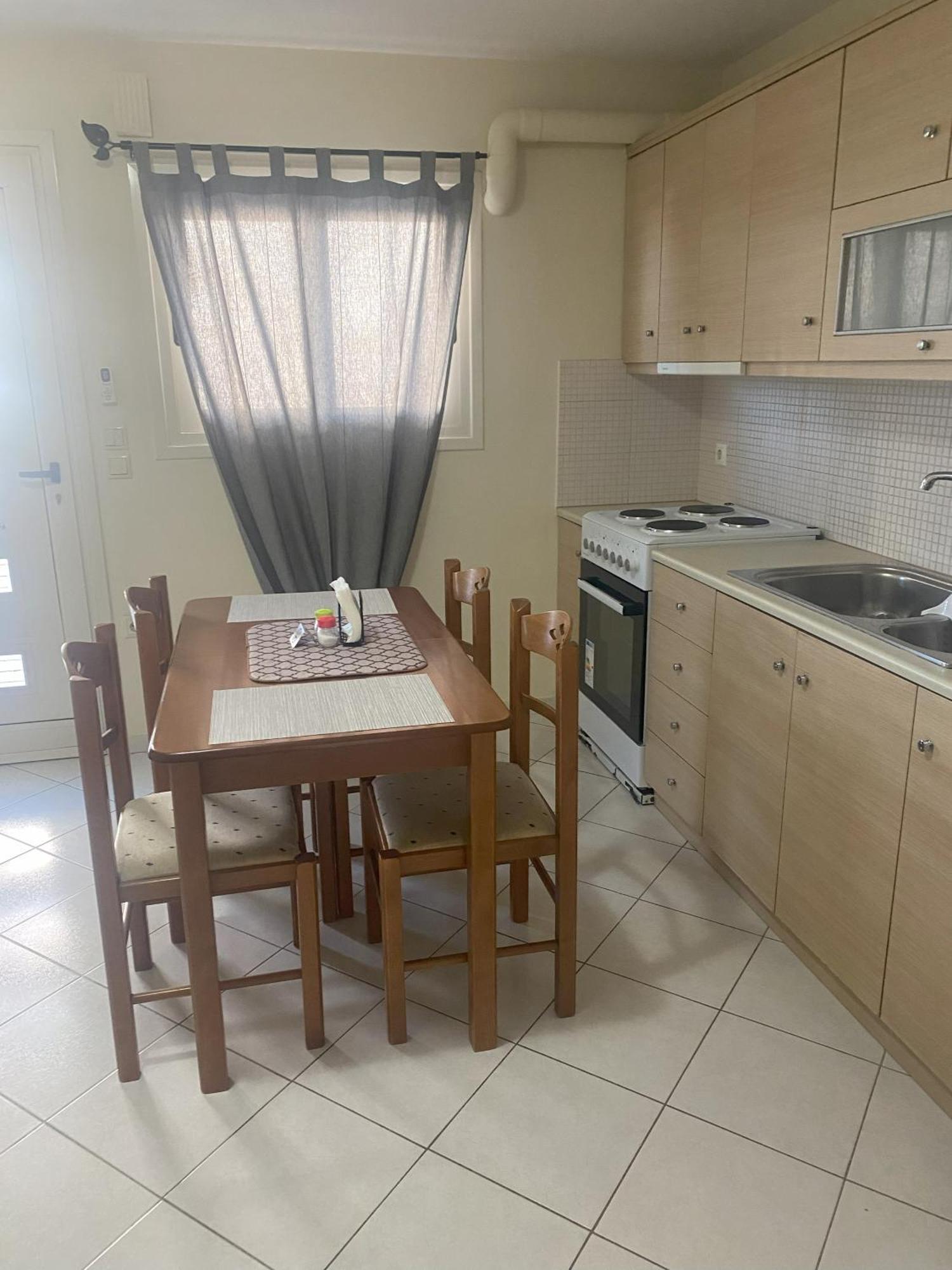 New Unique Apartment In Heraklion Exteriör bild