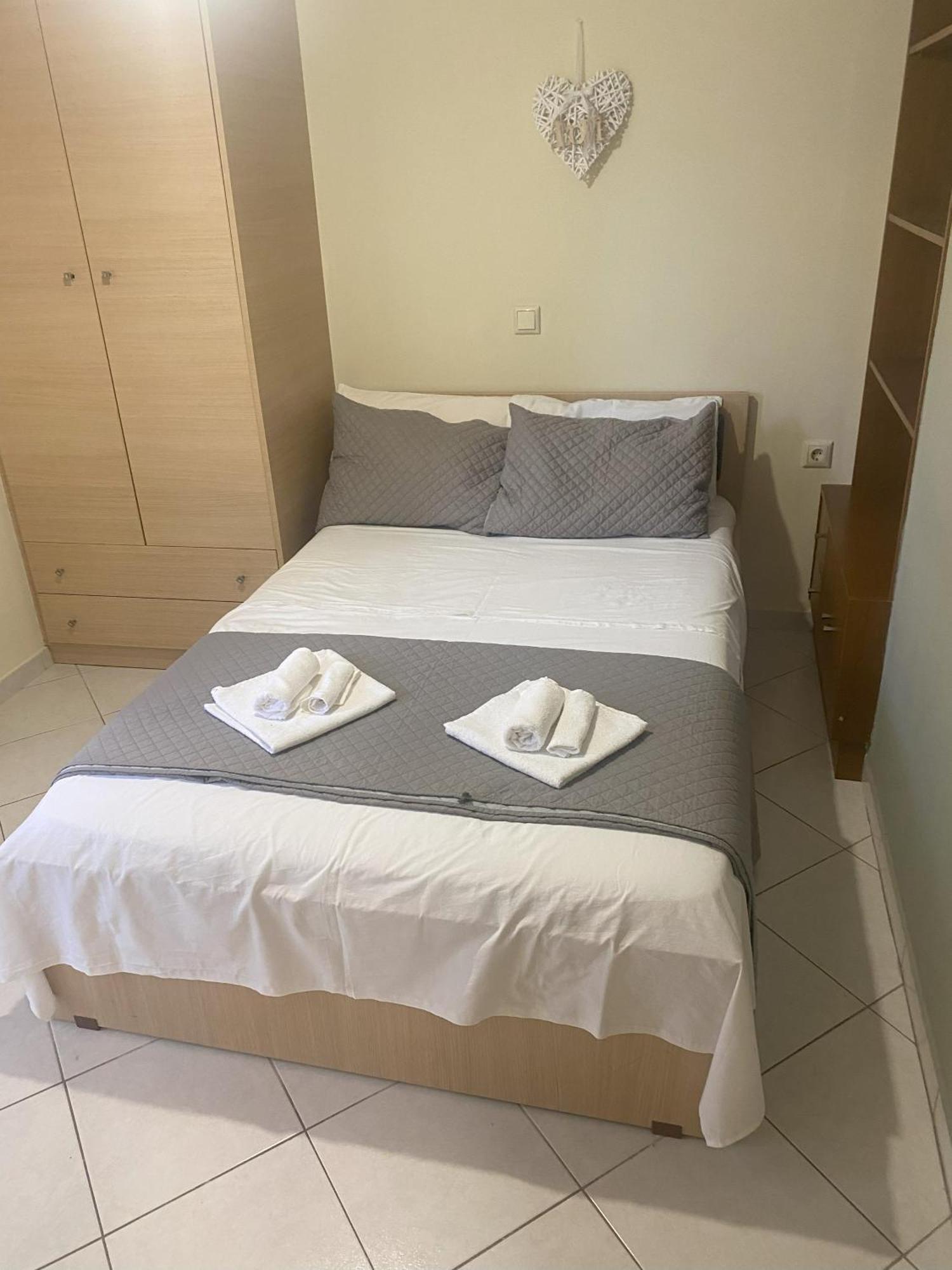 New Unique Apartment In Heraklion Exteriör bild